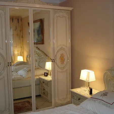Europa Residenz Deluxe 307 Mit Einem Schlafzimmer, 2 Balkone, Doppelstellplatz, Zwei Baeder * Bad Füssing